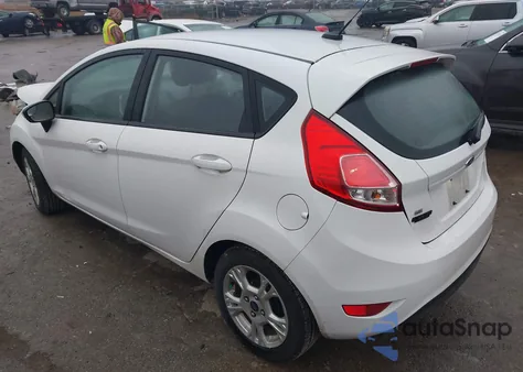 2015 Ford Fiesta Se z USA, uszkodzony, nr VIN 3FADP4EJXFM191850